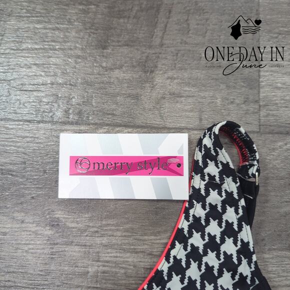 Merry Style One Piece Swimsuit Size 2XL - Picture 4 of 7